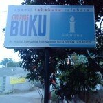 Secangkir Teh dan Kehangatan dari Kampung Buku